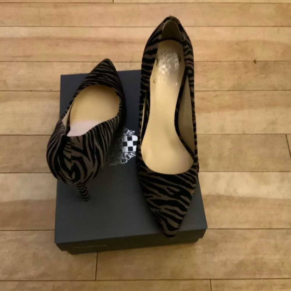 Vince Camuto heel